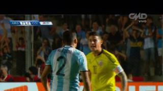 James Rodríguez se enojó por falta y Messi tuvo que calmarlo
