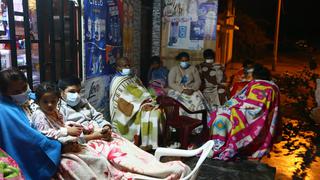 Sismo en Lima: personas durmieron en la calle luego que sus viviendas fueron afectadas por sismo | FOTOS