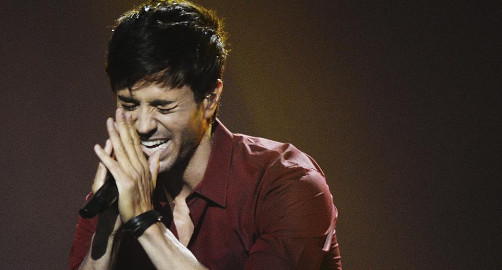 Enrique Iglesias celebró la popularidad que mantiene su nuevo sencillo  \"Duele el corazón\". (Foto: Getty Images)