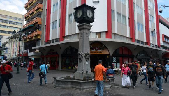 Costa Rica: Sector público gana hasta 50% más que el privado