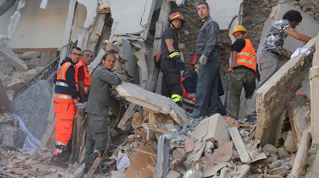 Las dramáticas labores de rescate tras el terremoto en Italia - 1