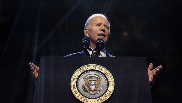 El presidente de los Estados Unidos, Joe Biden, pronuncia un discurso en el Centro para las Artes de Tempe en Tempe, Arizona, el 28 de septiembre de 2023. (Foto de Jim WATSON / AFP)