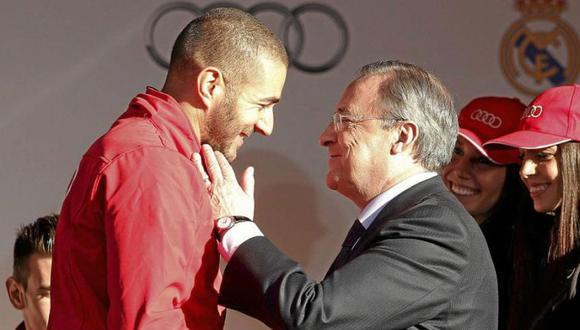 El presidente del Real Madrid, Florentino Pérez, aseguró sentirse a gusto con el rendimiento de Karim Benzema, actual goleador del cuadro merengue (Foto: AFP)