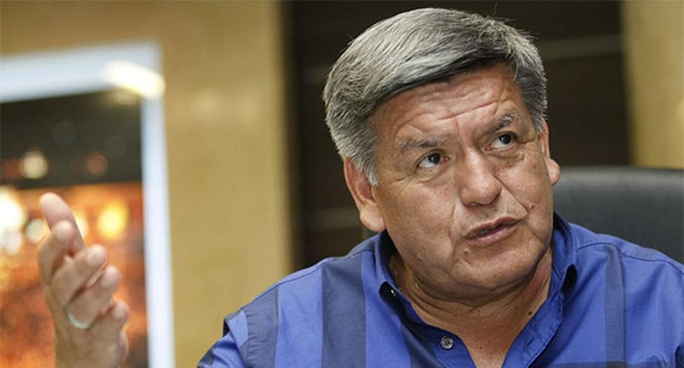 César Acuña podría ser denunciado por el Poder Judicial por el presunto plagio de un libro de Otoniel Alvarado. (Foto: Agencia Andina)