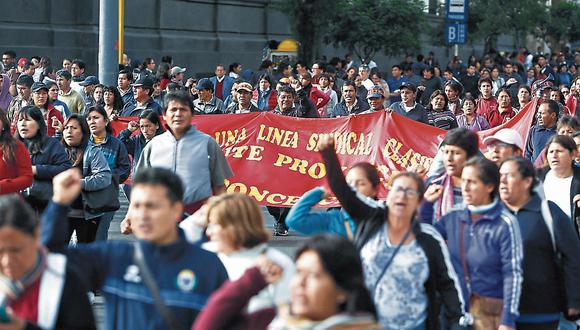 Maestros anuncian paro nacional el próximo jueves 21 de noviembre. (Foto: GEC)