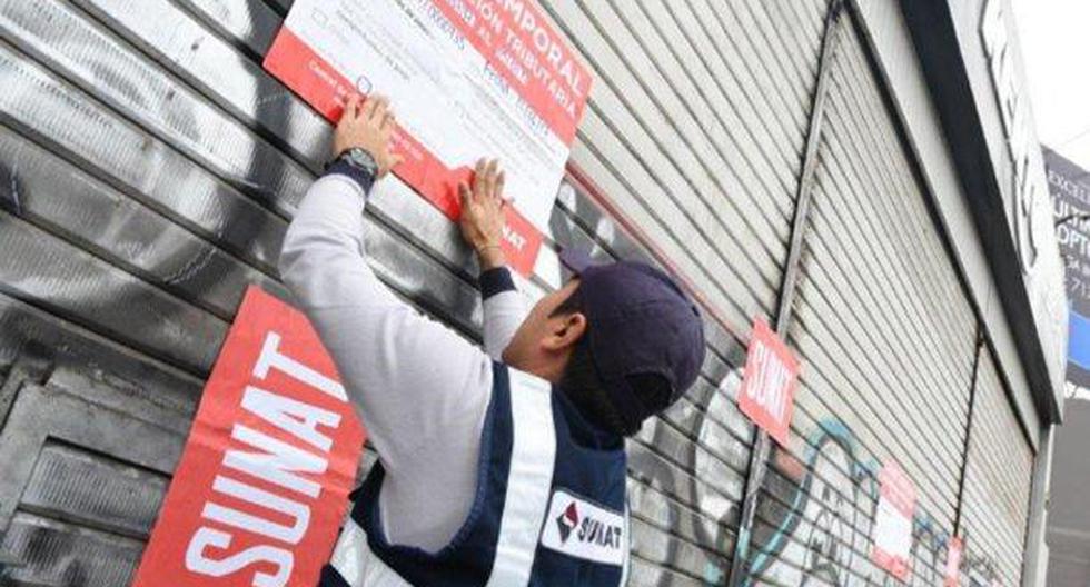 La Sunat anunció que procederá al cierre temporal de más de 1,400 establecimientos en todo el país, por la reincidencia en la no entrega de comprobantes de pago. (Foto: Andina)