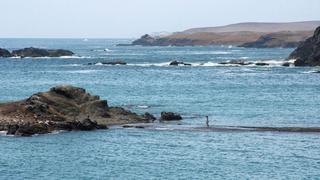 Dile adiós al verano en La Gramita, donde se comprende el poder y la belleza del mar