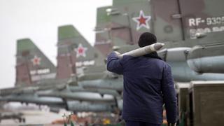 Rusia realiza maniobras con miles de soldados en Crimea