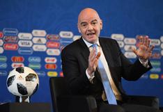 Presidente de la FIFA presentó proyecto para regular los traspasos en el fútbol