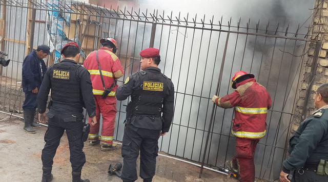 Fotos del incendio en Av. Manco Cápac controlado por bomberos - 1