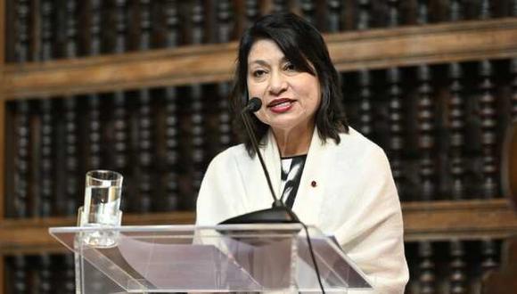 La canciller Ana María Gervasi respondió a los presidentes Gustavo Petro (Colombia) y Andrés López Obrador (México) por entrometerse en asuntos internos del Perú.