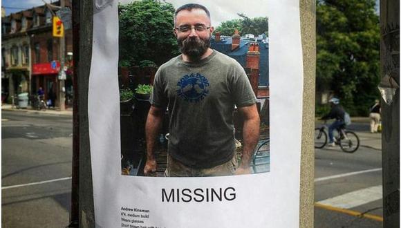 Los amigos de Andrew Kinsman reportaron su desaparición y colocaron pósters.