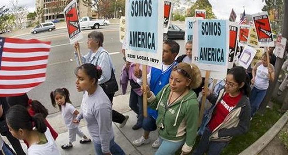 Los manifestantes rechazan la política antiinmigrante de los congresistas del partido republicano. (Foto: laprensagrafica.com)