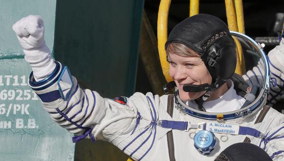 Anne McClain es una reconocida piloto. (AFP)