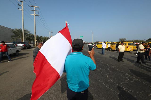 Movilización contra los peajes en Lurín, Alcalde del Marticorena denunció que en su distrito hay un cobro excesivo por la ubicación de seis casetas en la jurisdicción. (Alessandro Currarino / GEC)