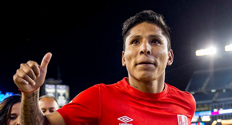 Raúl Ruidíaz no tuvo suerte en el partido de la Selección Peruana ante Bolivia por Eliminatorias. Sin embargo, le llegó una buena noticia desde el Morelia. (Foto: Getty Images)