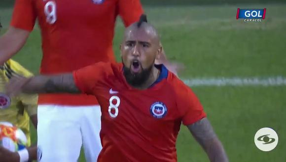 Arturo Vidal generó el enojo de los jugadores de Colombia tras una reacción desproporcionada. (Foto: captura)