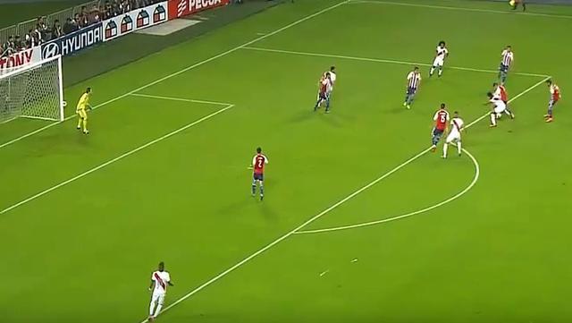 Cuadro x Cuadro: el gol de Jefferson Farfán contra Paraguay - 5