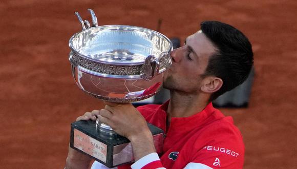 Novak Djokovic sí podrá estar en Roland Garros. (Foto: AP)