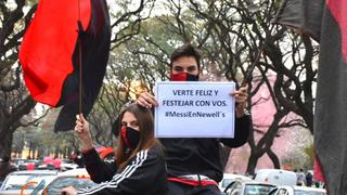 Lionel Messi: Hinchas de Newell’s Old Boys realizan banderazo pidiendo que vuelva a jugar en Rosario