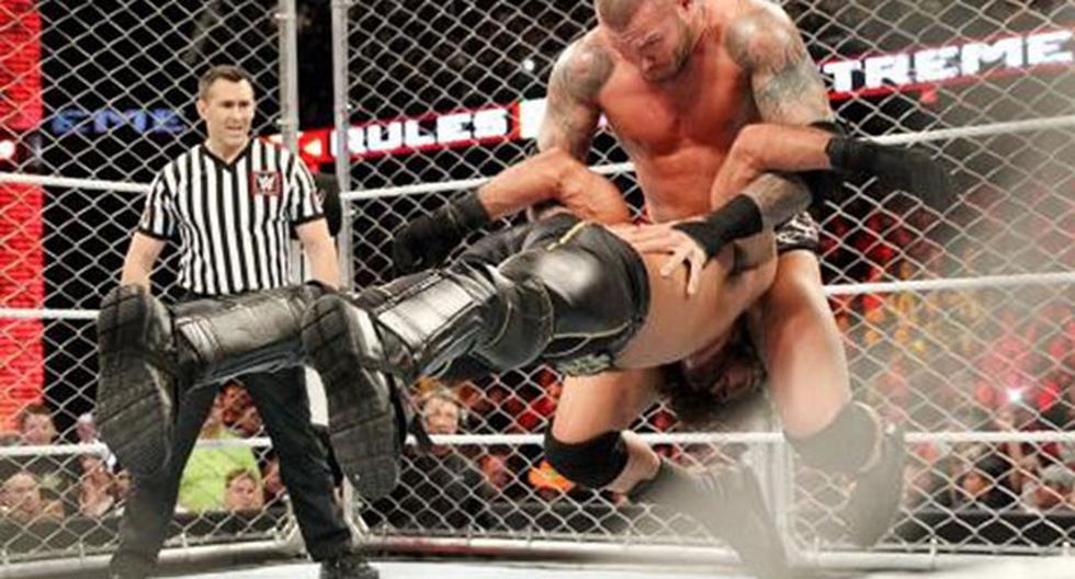 Randy Orton aplicó un pedigree a Seth Rollins; sin embargo, no fue suficiente. (Foto: WWE)