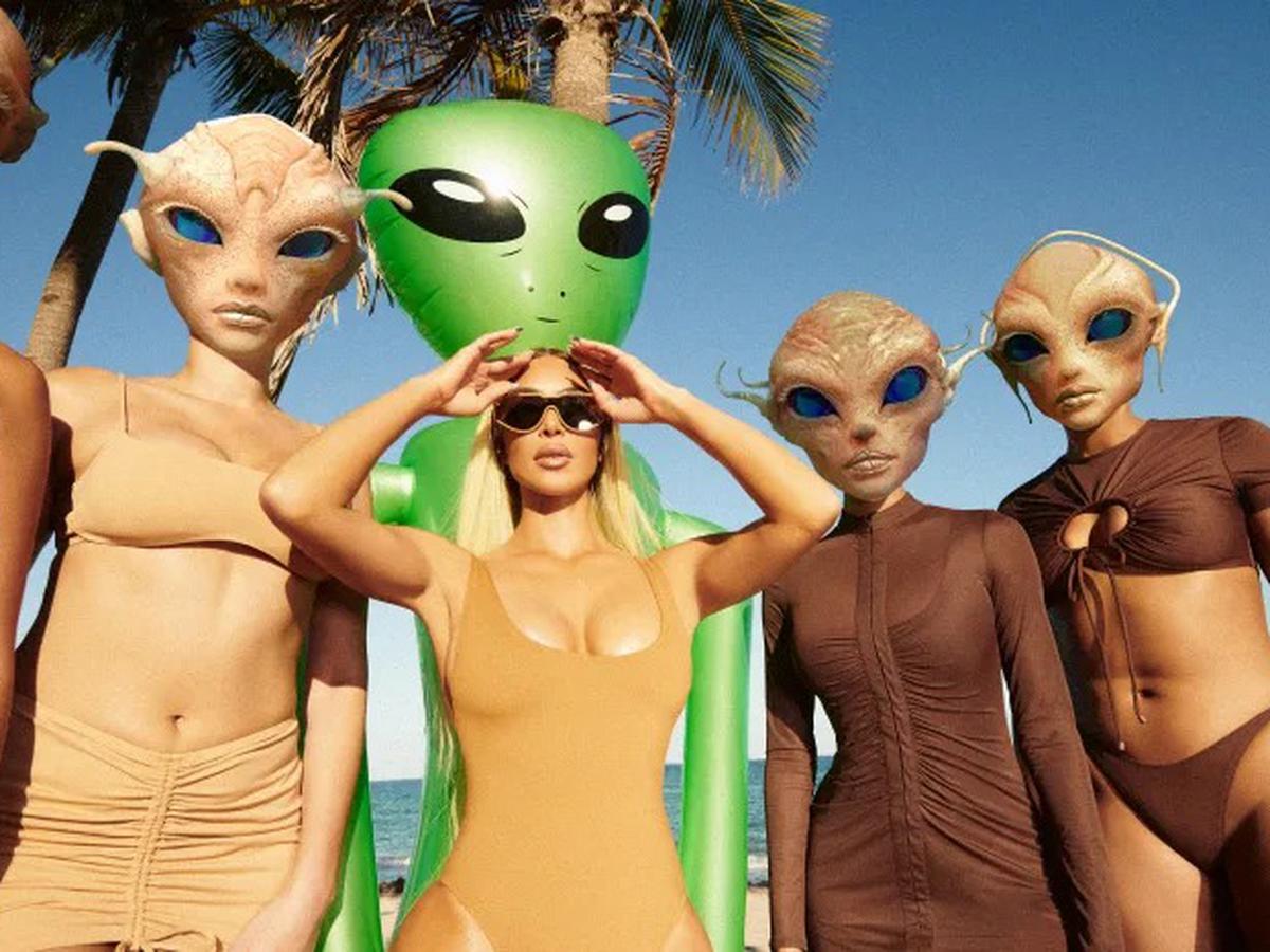 Kim Kardashian lanza la nueva campaña de trajes de baño de SKIMS con  temática extraterrestre | Celebs | LUCES | EL COMERCIO PERÚ