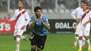¿Por qué en Uruguay llaman a Suárez la "pesadilla" de Perú?
