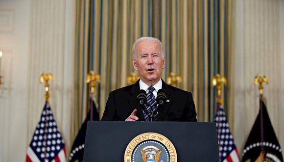 El presidente de Estados Unidos, Joe Biden, habla sobre el informe de empleo de octubre en el Comedor Estatal de la Casa Blanca en Washington, DC, Estados Unidos, el 5 de noviembre de 2021. (Foto: EFE/EPA/Al Drago)