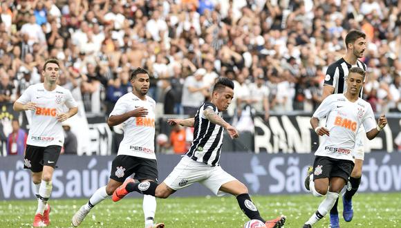 Christian Cueva jugó 45' minutos; erró una opción de gol. (Foto: Marcos Ribolli)