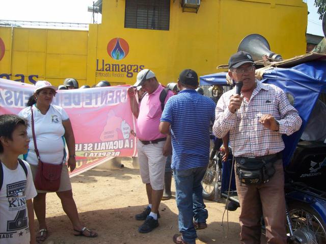 Ucayali: realizan plantón por subida de precio del balón de gas - 5
