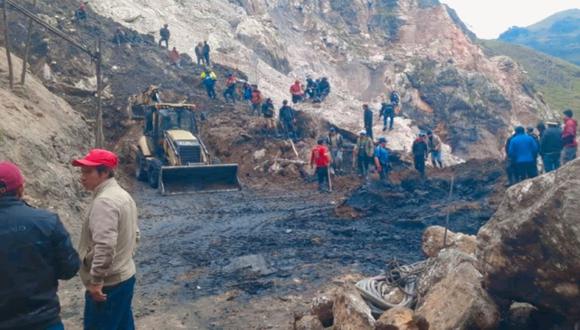 Un grupo de trabajadores mineros llevan atrapados más de 15 horas en el interior de una mina de carbón. (Foto: Agencia Andina)