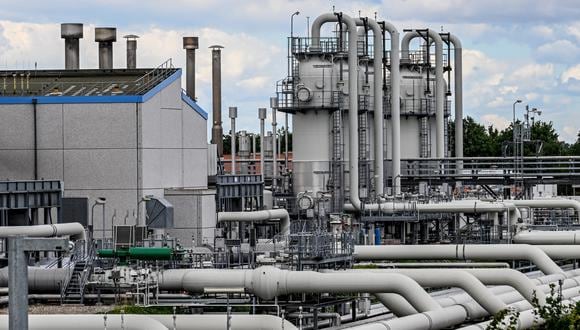 Una vista general de la estación compresora de gas en Mallnow, Alemania.