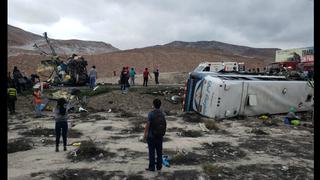 Arequipa: a 13 se eleva el número de muertos tras choque frontal entre dos buses interprovinciales 