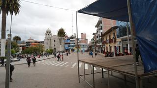 Pedro Castillo y Keiko Fujimori improvisan debate en plaza de Chota