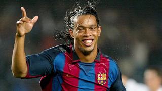 Ronaldinho cumple 36 años y el Barcelona le dedicó este video