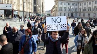 Italia: manifestaciones y paros por entrada en vigor del pasaporte sanitario para los trabajadores