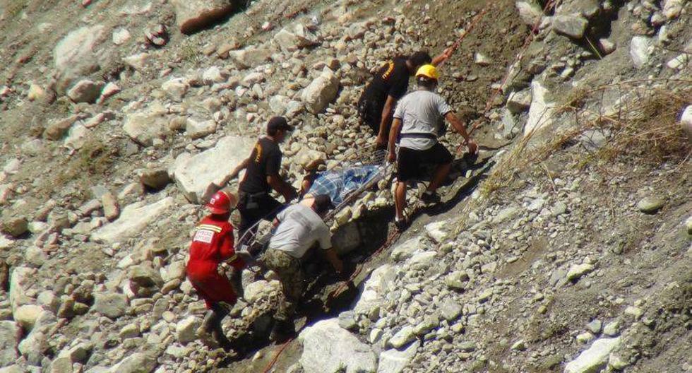 Los dos cuerpos fueron encontrados flotando en el río Tarma. (Foto: Andina)