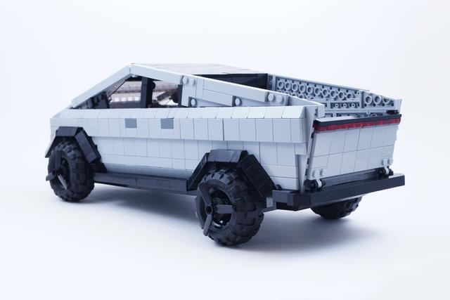 El Tesla Cybertruck está muy cerca de convertirse en set de Lego gracias a su creador BrickinNick. (Foto: ideas.lego.com)