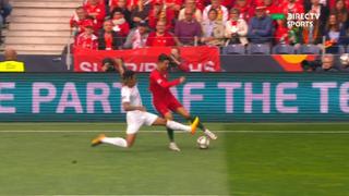 Cristiano Ronaldo gambeteó a rival y lo dejó en ridículo en la UEFA Nations League | VIDEO