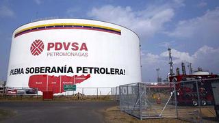 Desplome de la producción petrolera de Venezuela se acelerará tras apagón