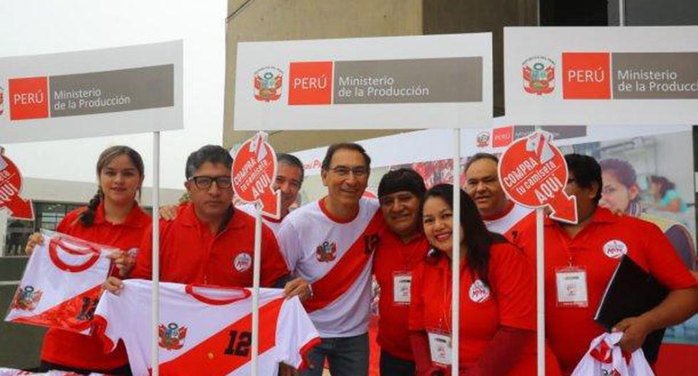 Martín Vizcarra afirmó que los futbolistas peruanos siempre han destacado por su calidad y destreza. (Foto: Presidencia)