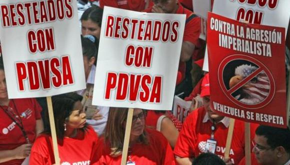 El tema petrolero siempre está en el medio de la discusión política venezolana. (Foto: archivo de manifestación por PDVSA - AFP)