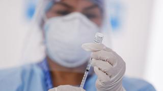 COVID-19: exministro Ugarte advierte que más de 2 millones de vacunas AstraZeneca vencerán a fines de marzo