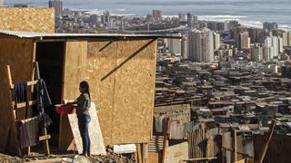 Campamentos populares y ollas comunes: el rebrote abrupto de la pobreza en Chile
