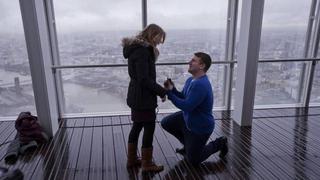Mirador del edificio más alto de Europa occidental abrió sus puertas con pedido de matrimonio