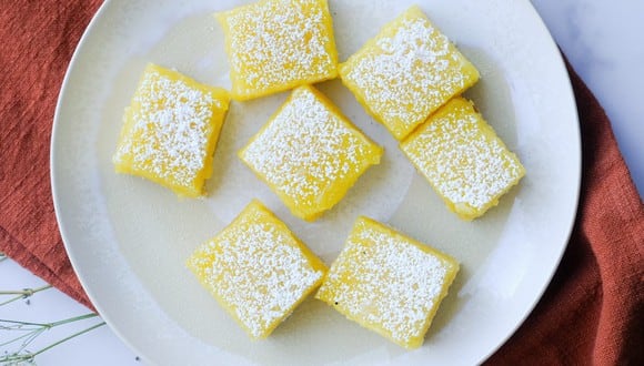 Las barritas de limón se pueden mantener en la refrigeradora para que esté frescas en este verano. (Foto: Canto Photography en Pexels)