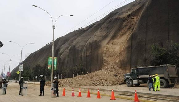 El pasado jueves 8 de agosto, se registraron tres deslizamientos de tierra de la Costa Verde se registraron en un tramo de acantilado ubicado en Magdalena. (Foto: GEC)