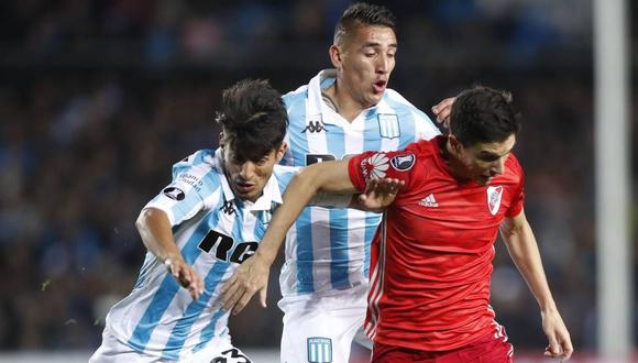 River Plate y Racing Club disputan un interesante encuentro (5:30 p.m. EN VIVO ONLINE por FOX Sports) por la ida de los octavos de final de la Copa Libertadores en el 'Cilindro' de Avellaneda. (Foto: Twitter)