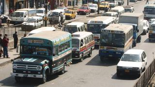 Municipio de Lima retirará 152 buses con 30 años de antigüedad