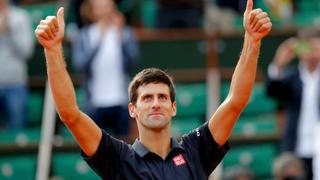 Djokovic ganó en París y se acerca al número 1 del ránking